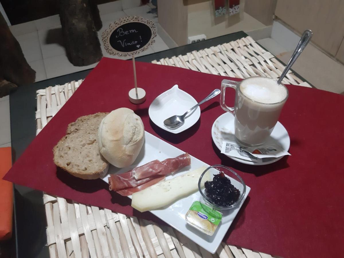 Casa Largo Da Praca Villa Alcongosta Eksteriør billede
