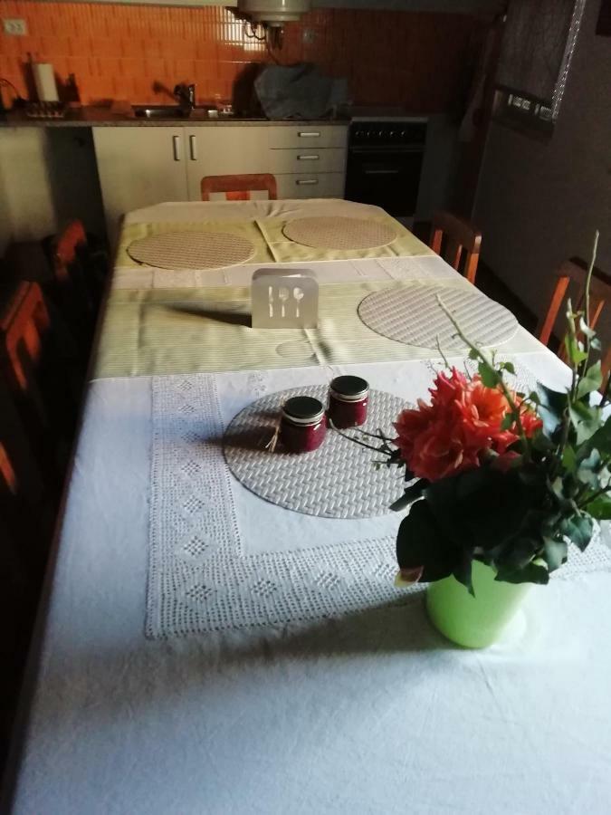 Casa Largo Da Praca Villa Alcongosta Eksteriør billede