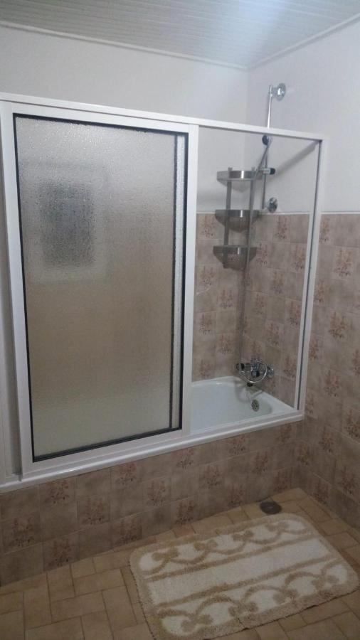 Casa Largo Da Praca Villa Alcongosta Eksteriør billede