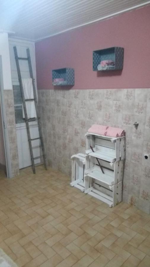 Casa Largo Da Praca Villa Alcongosta Eksteriør billede